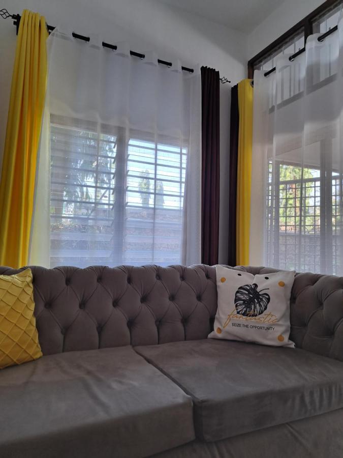 Halisi Stays 1Bed Near Sgr/Airport Mombasa Exterior photo